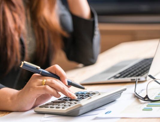 What Are the Benefits of Obtaining a Personal Loan